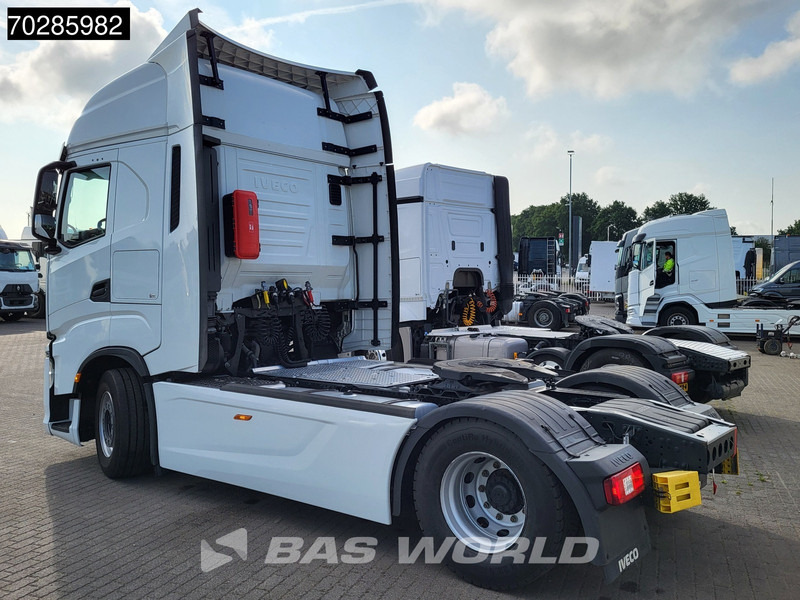 Iveco S-Way 490 4X2 Retarder Standklima 2xTanks Navi ACC LED Euro 6 - Τράκτορας: φωτογραφία 2 Iveco S-Way 490 4X2 Retarder Standklima 2xTanks Navi ACC LED Euro 6 - Τράκτορας: φωτογραφία 2