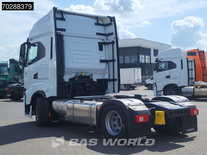 Iveco S-Way 580 4X2 NEW! 2x Tanks Navi ACC Standklima - Τράκτορας: φωτογραφία 2 Iveco S-Way 580 4X2 NEW! 2x Tanks Navi ACC Standklima - Τράκτορας: φωτογραφία 2