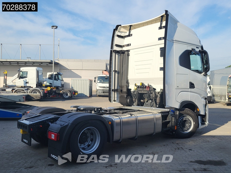 Iveco S-way 580 4X2 NEW! 2x Tanks Navi ACC Standklima - Τράκτορας: φωτογραφία 3 Iveco S-way 580 4X2 NEW! 2x Tanks Navi ACC Standklima - Τράκτορας: φωτογραφία 3