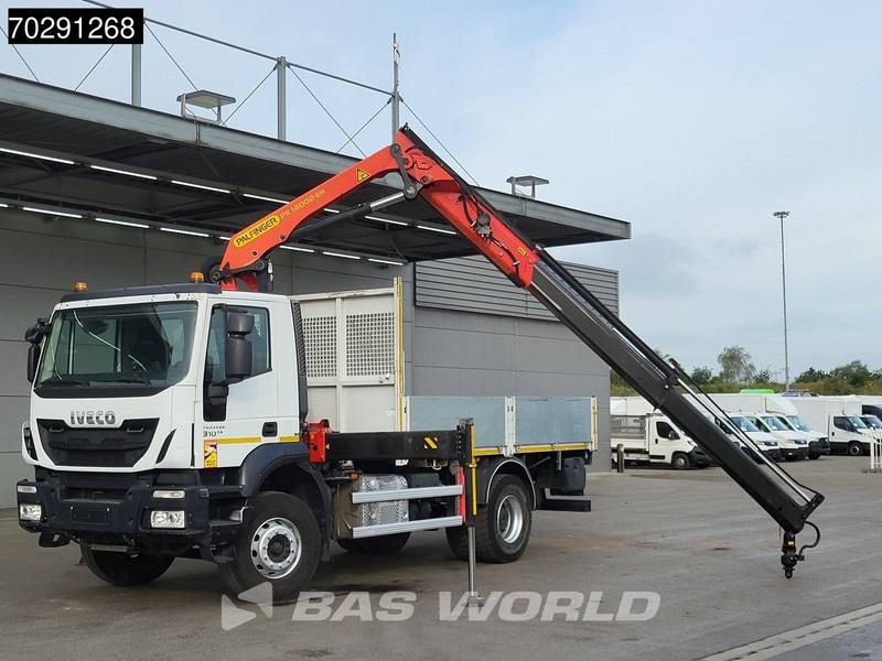 Iveco Trakker 310 4X2 Palfinger PK14002 EH Crane Kran Rotator Steelsuspension Big-Axle Manual Euro 6 - Φορτηγό με ανοιχτή καρότσα, Φορτηγό με γερανό: φωτογραφία 5 Iveco Trakker 310 4X2 Palfinger PK14002 EH Crane Kran Rotator Steelsuspension Big-Axle Manual Euro 6 - Φορτηγό με ανοιχτή καρότσα, Φορτηγό με γερανό: φωτογραφία 5
