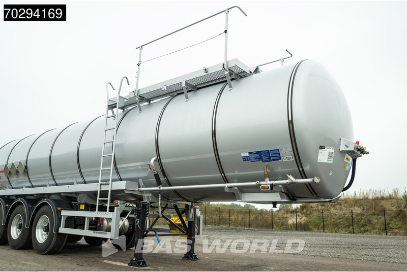 Kässbohrer STS 3 axles NEW! 32.000L Bitumen - Επικαθήμενο βυτίο: φωτογραφία 3 Kässbohrer STS 3 axles NEW! 32.000L Bitumen - Επικαθήμενο βυτίο: φωτογραφία 3