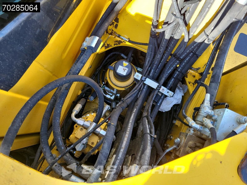 Τροχοφόρος εκσκαφέας Komatsu PW148 -8: φωτογραφία 20 Τροχοφόρος εκσκαφέας Komatsu PW148 -8: φωτογραφία 20