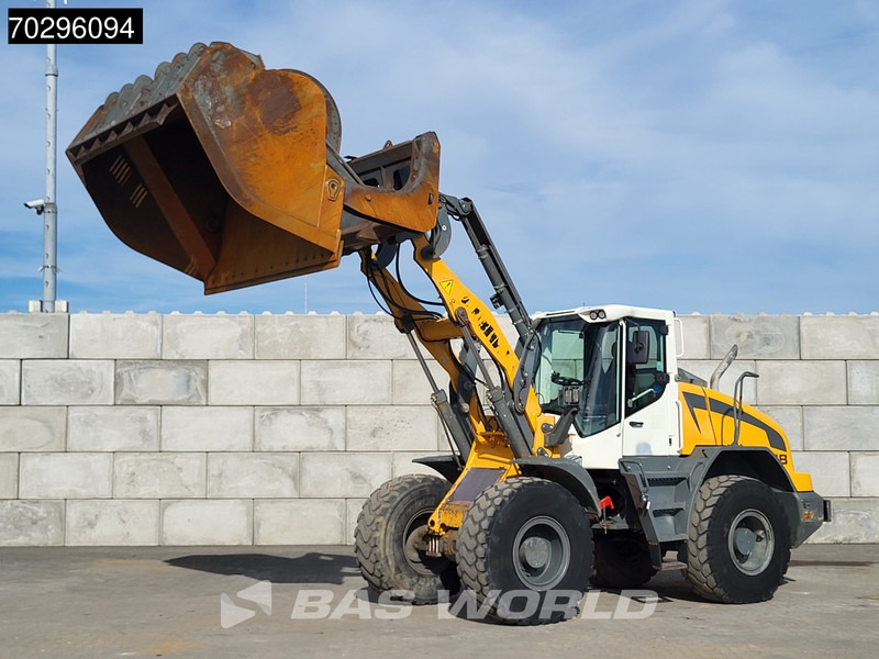 Liebherr L538 - Ελαστιχοφόρος φορτωτής: φωτογραφία 3 Liebherr L538 - Ελαστιχοφόρος φορτωτής: φωτογραφία 3