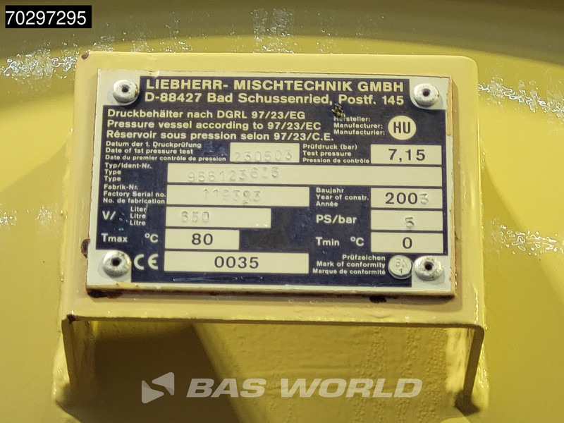 Μπετονιέρα φορτηγό MAN 35.363 8X4 9m3 Liebherr mixer Big-Axle Steelsuspension Automatic Euro 3: φωτογραφία 15 Μπετονιέρα φορτηγό MAN 35.363 8X4 9m3 Liebherr mixer Big-Axle Steelsuspension Automatic Euro 3: φωτογραφία 15