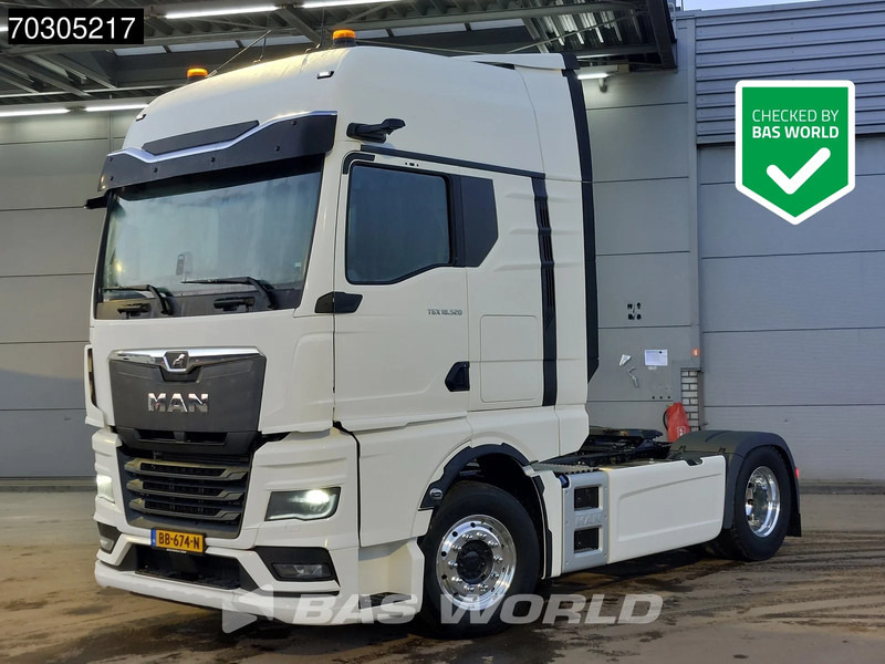 MAN TGX 18.520 4X2 NEW! GX Retarder 2x Tanks Alcoa Standklima MirrorCam Navi LED - Τράκτορας: φωτογραφία 1 MAN TGX 18.520 4X2 NEW! GX Retarder 2x Tanks Alcoa Standklima MirrorCam Navi LED - Τράκτορας: φωτογραφία 1