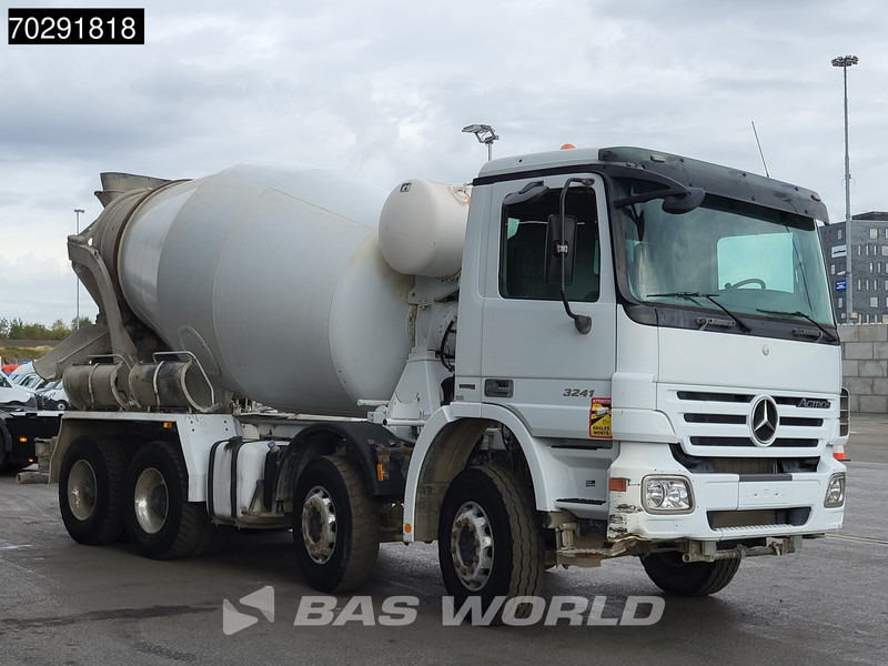 Mercedes-Benz Actros 3241 8X4 9m3 Stetter Steelsuspension 3-Pedals Retarder Euro 4 - Μπετονιέρα φορτηγό: φωτογραφία 3 Mercedes-Benz Actros 3241 8X4 9m3 Stetter Steelsuspension 3-Pedals Retarder Euro 4 - Μπετονιέρα φορτηγό: φωτογραφία 3
