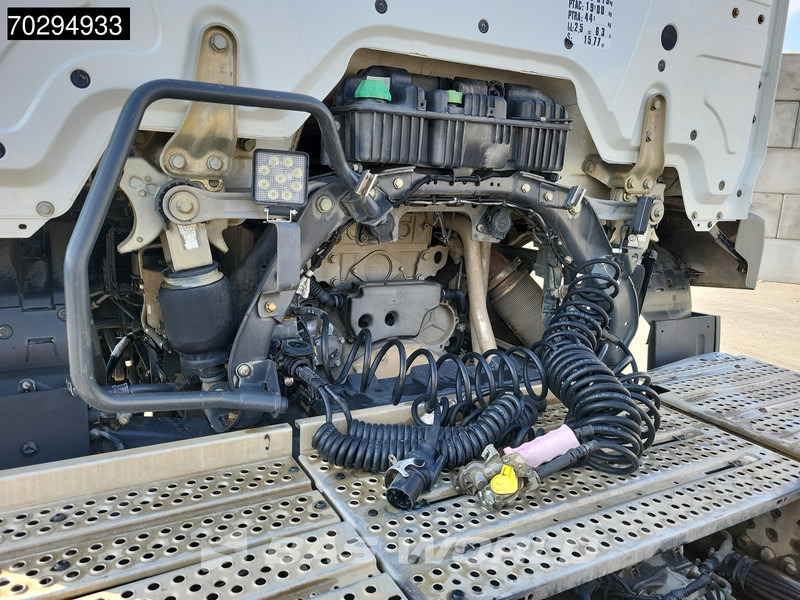 Leasing Mercedes-Benz Arocs 2046 4X2 ClassicSpace Big-Axle Retarder Standklima Euro 6 Mercedes-Benz Arocs 2046 4X2 ClassicSpace Big-Axle Retarder Standklima Euro 6: φωτογραφία 10