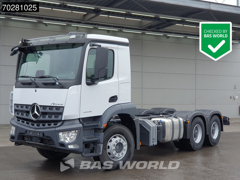 Mercedes-Benz Arocs 2636 6X4 NEW chassis Flywheel PTO Big-Axle Automatic Steelsuspension Euro 6 - Φορτηγό σασί: φωτογραφία 1 Mercedes-Benz Arocs 2636 6X4 NEW chassis Flywheel PTO Big-Axle Automatic Steelsuspension Euro 6 - Φορτηγό σασί: φωτογραφία 1