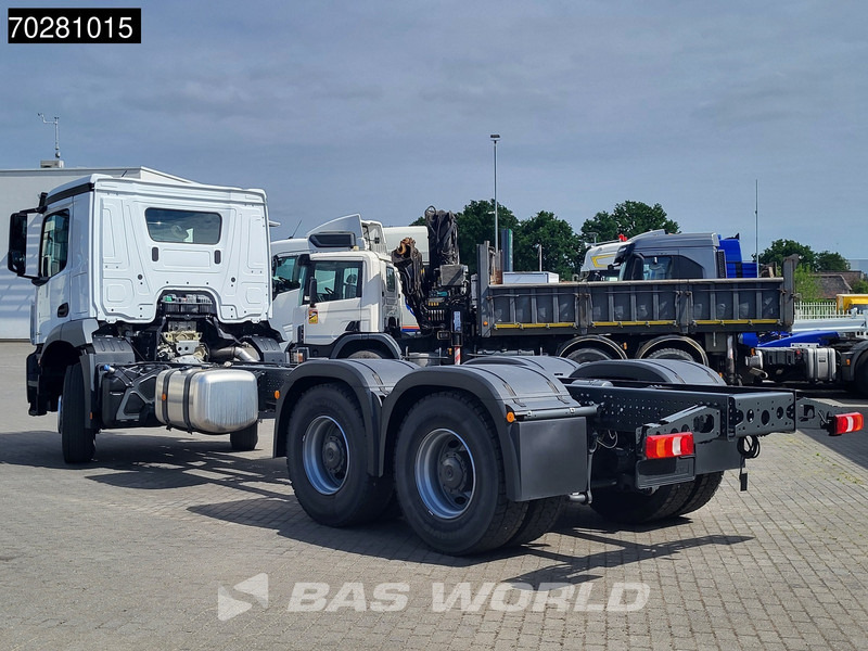 Mercedes-Benz Arocs 2640 6X4 Big-Axle Euro 6 - Φορτηγό σασί: φωτογραφία 5 Mercedes-Benz Arocs 2640 6X4 Big-Axle Euro 6 - Φορτηγό σασί: φωτογραφία 5