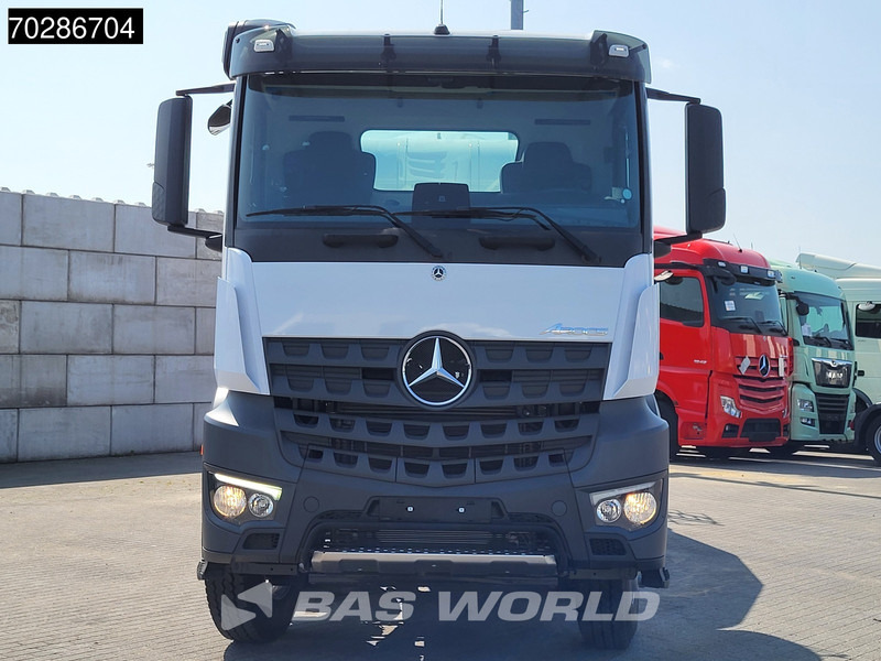 Mercedes-Benz Arocs 4245 8X4 NEW! 13m3 Schwing Stetter mixer Big-Axle Manual Euro 3 - Μπετονιέρα φορτηγό: φωτογραφία 5 Mercedes-Benz Arocs 4245 8X4 NEW! 13m3 Schwing Stetter mixer Big-Axle Manual Euro 3 - Μπετονιέρα φορτηγό: φωτογραφία 5