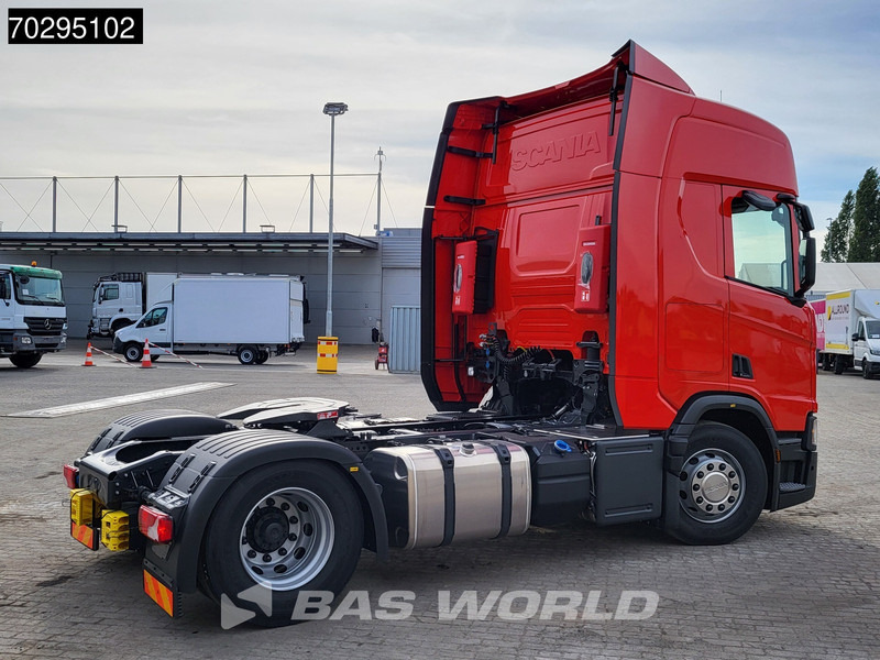 Scania R460 4X2 NEW! Retarder 2xTanks ACC LED Euro 6 - Τράκτορας: φωτογραφία 5 Scania R460 4X2 NEW! Retarder 2xTanks ACC LED Euro 6 - Τράκτορας: φωτογραφία 5