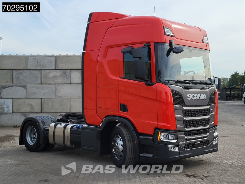 Scania R460 4X2 NEW! Retarder 2xTanks ACC LED Euro 6 - Τράκτορας: φωτογραφία 3 Scania R460 4X2 NEW! Retarder 2xTanks ACC LED Euro 6 - Τράκτορας: φωτογραφία 3
