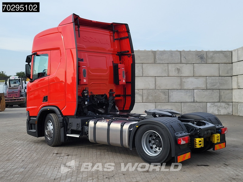 Scania R460 4X2 NEW! Retarder 2xTanks ACC LED Euro 6 - Τράκτορας: φωτογραφία 2 Scania R460 4X2 NEW! Retarder 2xTanks ACC LED Euro 6 - Τράκτορας: φωτογραφία 2
