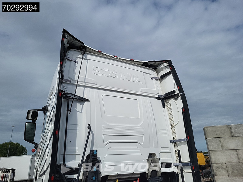 Scania S520 S 4X2 Retarder Full-Air 2x Tanks Leder Standklima Navi ACC LED Euro 6 - Τράκτορας: φωτογραφία 5 Scania S520 S 4X2 Retarder Full-Air 2x Tanks Leder Standklima Navi ACC LED Euro 6 - Τράκτορας: φωτογραφία 5