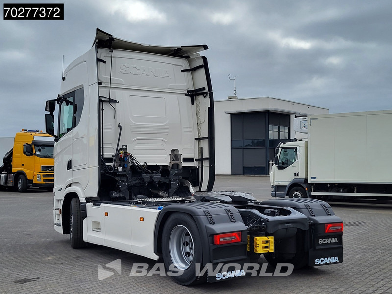 Scania S560 4X2 NEW! Retarder Full-Air 2xTanks Leder Standklima Navi ACC LED - Τράκτορας: φωτογραφία 2 Scania S560 4X2 NEW! Retarder Full-Air 2xTanks Leder Standklima Navi ACC LED - Τράκτορας: φωτογραφία 2