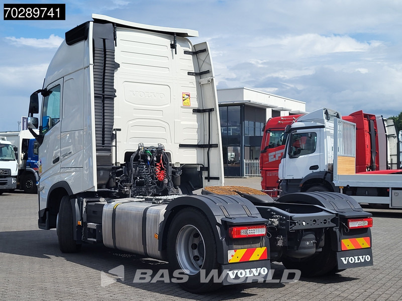 Volvo FH 500 4X2 XL VEB+ 2xTanks Navi LED ACC Euro 6 - Τράκτορας: φωτογραφία 2 Volvo FH 500 4X2 XL VEB+ 2xTanks Navi LED ACC Euro 6 - Τράκτορας: φωτογραφία 2