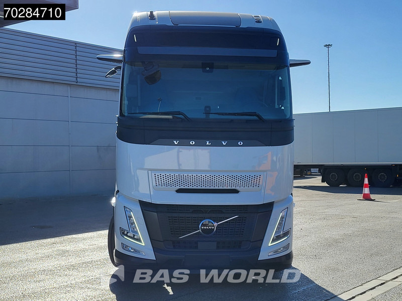 Volvo FH 62 R AERO 6X2 NEW Horsetruck chassis Lift+Lenkachse Dynamic Steering Mirror cam Euro 6 - Φορτηγό σασί: φωτογραφία 5 Volvo FH 62 R AERO 6X2 NEW Horsetruck chassis Lift+Lenkachse Dynamic Steering Mirror cam Euro 6 - Φορτηγό σασί: φωτογραφία 5