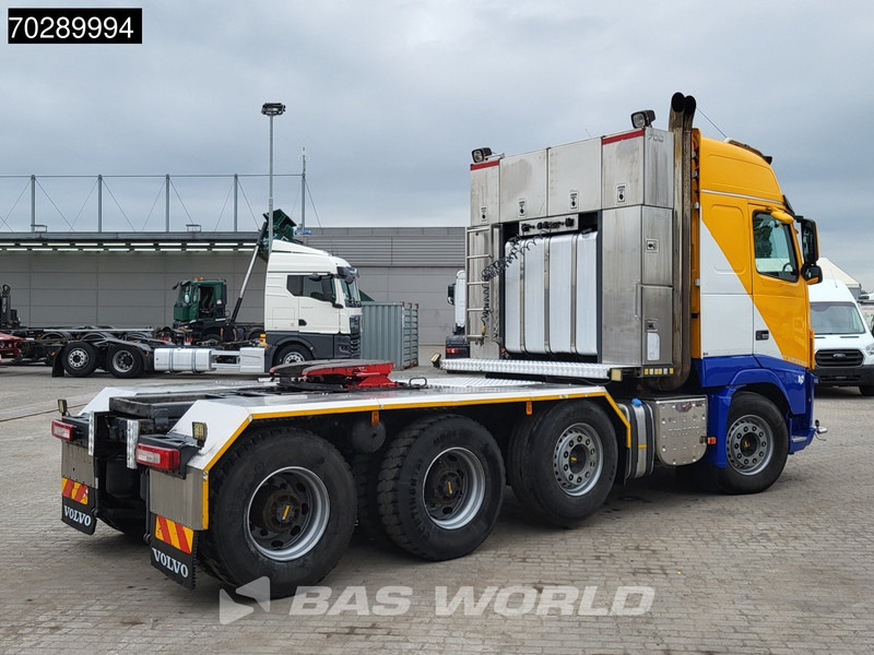 Volvo FH16 700 FH16 8X4 90T! Retarder Big-Axle Lift+Lenkachse Euro 5 - Τράκτορας: φωτογραφία 5 Volvo FH16 700 FH16 8X4 90T! Retarder Big-Axle Lift+Lenkachse Euro 5 - Τράκτορας: φωτογραφία 5