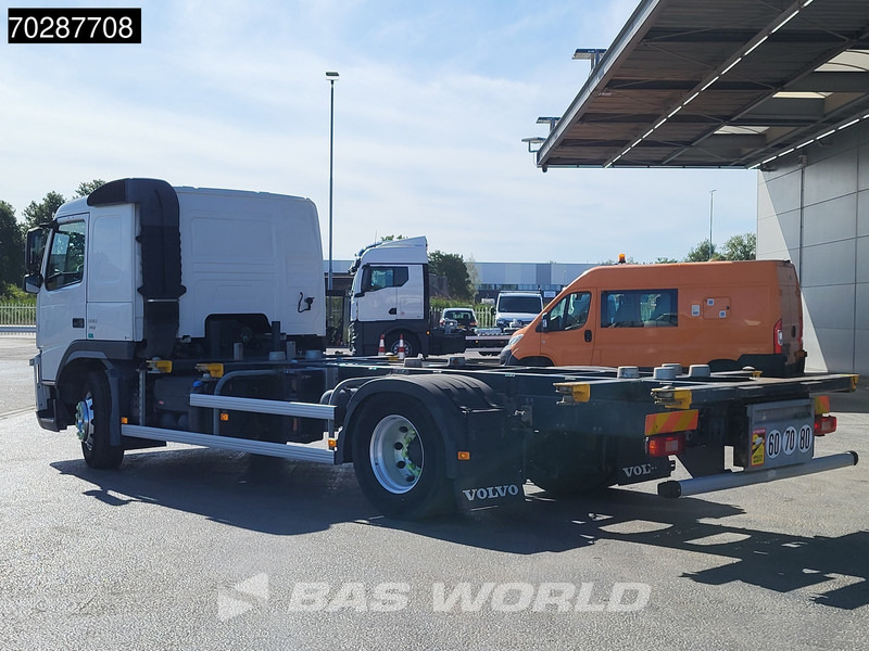 Volvo FM 330 4X2 4,60m Wheelbase BDF Automatic Euro 5 - Φορτηγό μεταφοράς εμπορευματοκιβωτίων/ Κινητό αμάξωμα: φωτογραφία 2 Volvo FM 330 4X2 4,60m Wheelbase BDF Automatic Euro 5 - Φορτηγό μεταφοράς εμπορευματοκιβωτίων/ Κινητό αμάξωμα: φωτογραφία 2