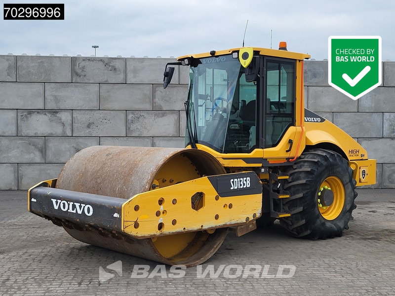 Volvo SD135 B A/C - Οδοστρωτήρας: φωτογραφία 1 Volvo SD135 B A/C - Οδοστρωτήρας: φωτογραφία 1