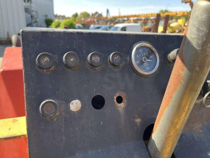 Ασφαλτικός οδοστρωτήρας Ammann DTV213: φωτογραφία 33