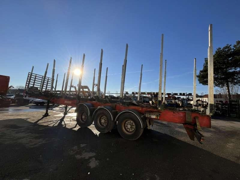 Fruehauf GRUMIERE 3 ESSIEUX - Ημιρυμουλκούμενο μεταφοράς ξυλείας: φωτογραφία 5 Fruehauf GRUMIERE 3 ESSIEUX - Ημιρυμουλκούμενο μεταφοράς ξυλείας: φωτογραφία 5