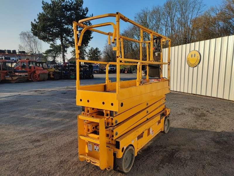 Haulotte CISEAUX COMPACT 10N - Κάθετος ανελκυστήρας με κατάρτι: φωτογραφία 3 Haulotte CISEAUX COMPACT 10N - Κάθετος ανελκυστήρας με κατάρτι: φωτογραφία 3