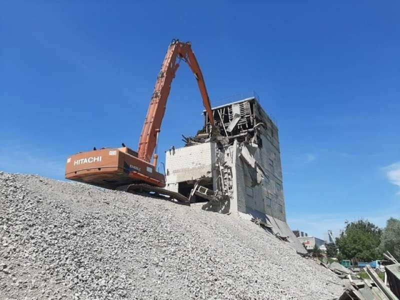 Hitachi EX400LC - Εκσκαφέας κατεδάφισης: φωτογραφία 5 Hitachi EX400LC - Εκσκαφέας κατεδάφισης: φωτογραφία 5