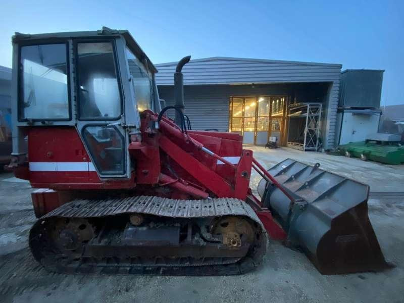 Komatsu D31S-20 - Ερπυστριοφόρος φορτωτής: φωτογραφία 4 Komatsu D31S-20 - Ερπυστριοφόρος φορτωτής: φωτογραφία 4