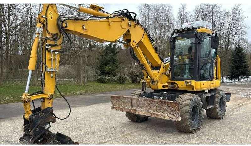 Komatsu PW98MR-11E0 - Τροχοφόρος εκσκαφέας: φωτογραφία 2 Komatsu PW98MR-11E0 - Τροχοφόρος εκσκαφέας: φωτογραφία 2