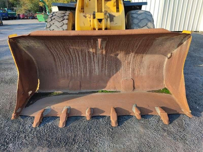 Ελαστιχοφόρος φορτωτής Komatsu WA270-3: φωτογραφία 11