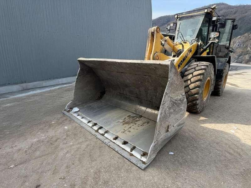 Komatsu WA320-7 - Ελαστιχοφόρος φορτωτής: φωτογραφία 5 Komatsu WA320-7 - Ελαστιχοφόρος φορτωτής: φωτογραφία 5