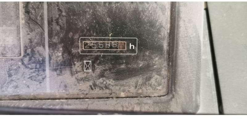 Komatsu WA470-3 - Ελαστιχοφόρος φορτωτής: φωτογραφία 4 Komatsu WA470-3 - Ελαστιχοφόρος φορτωτής: φωτογραφία 4