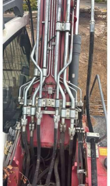 Ερπυστριοφόρος εκσκαφέας Liebherr R926LC: φωτογραφία 8 Ερπυστριοφόρος εκσκαφέας Liebherr R926LC: φωτογραφία 8