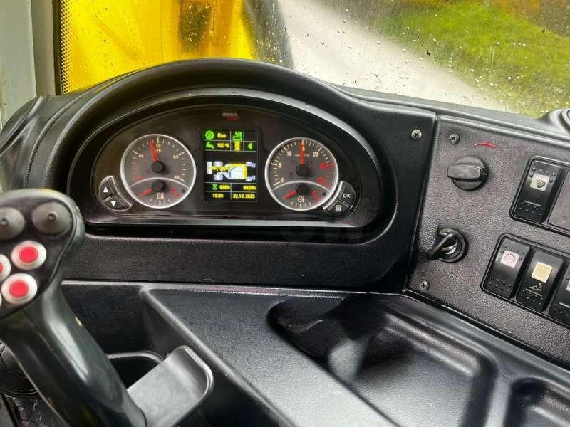 MENZI MUCK M325 - Εκσκαφέας αράχνη: φωτογραφία 4 MENZI MUCK M325 - Εκσκαφέας αράχνη: φωτογραφία 4