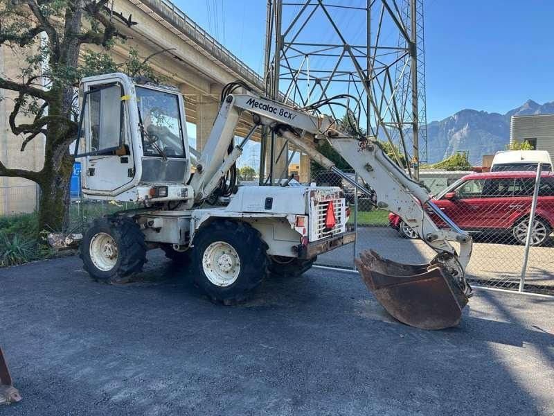 Mecalac 8CXI - Τροχοφόρος εκσκαφέας: φωτογραφία 1 Mecalac 8CXI - Τροχοφόρος εκσκαφέας: φωτογραφία 1