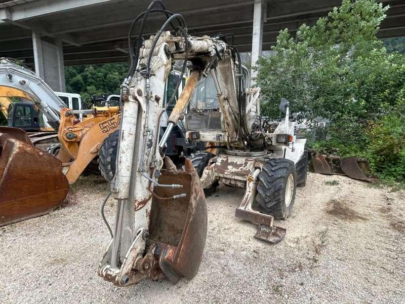 Τροχοφόρος εκσκαφέας Mecalac 8CXI: φωτογραφία 25
