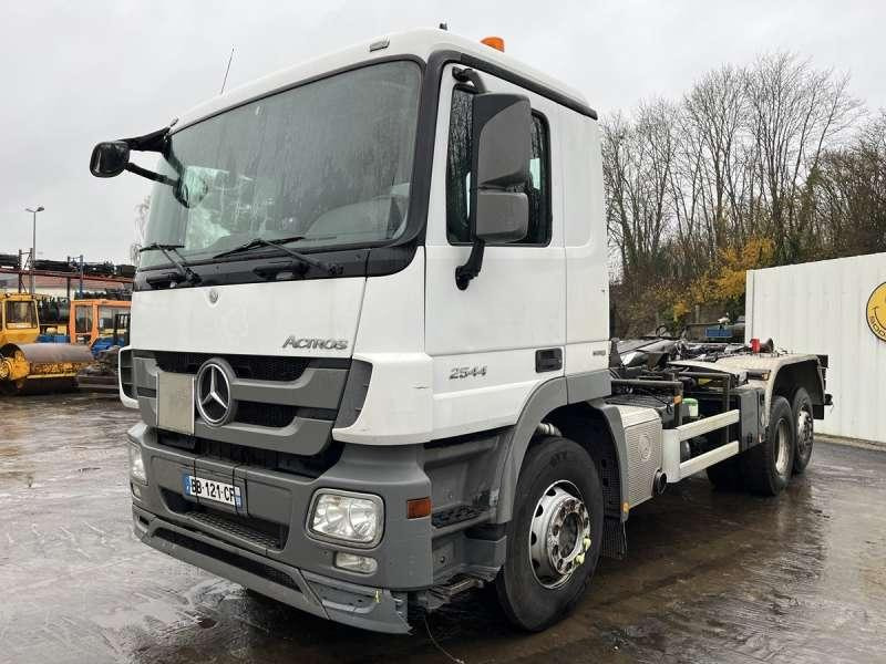 Mercedes ACTROS 2544 - Φορτηγό φόρτωσης γάντζου: φωτογραφία 2 Mercedes ACTROS 2544 - Φορτηγό φόρτωσης γάντζου: φωτογραφία 2