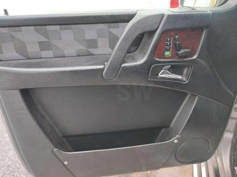 SUV Mercedes G 270 2.7 CDI: φωτογραφία 40