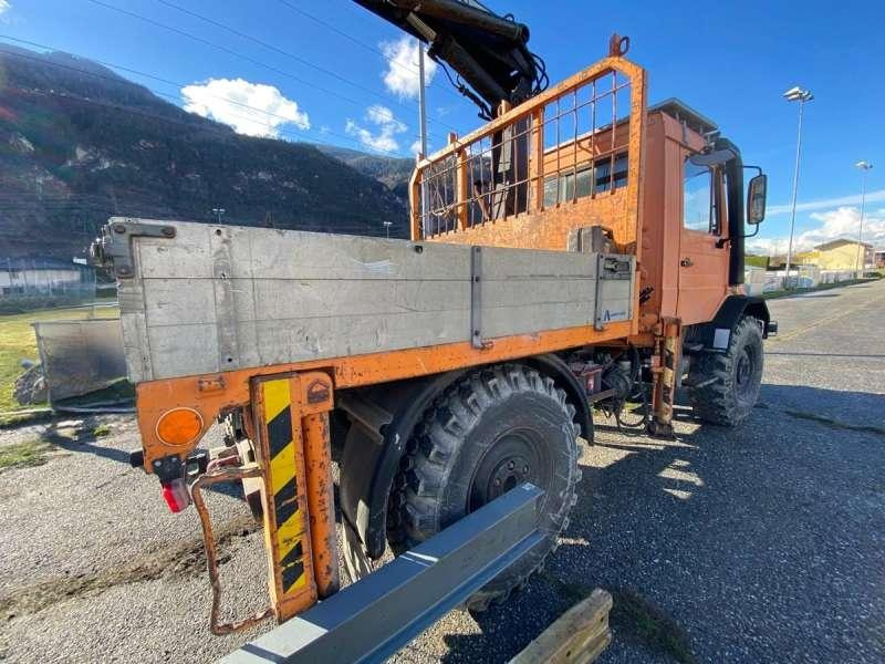 Mercedes UNIMOG U 140 MACHINE SUISSE - Φορτηγό ανατρεπόμενο: φωτογραφία 2 Mercedes UNIMOG U 140 MACHINE SUISSE - Φορτηγό ανατρεπόμενο: φωτογραφία 2