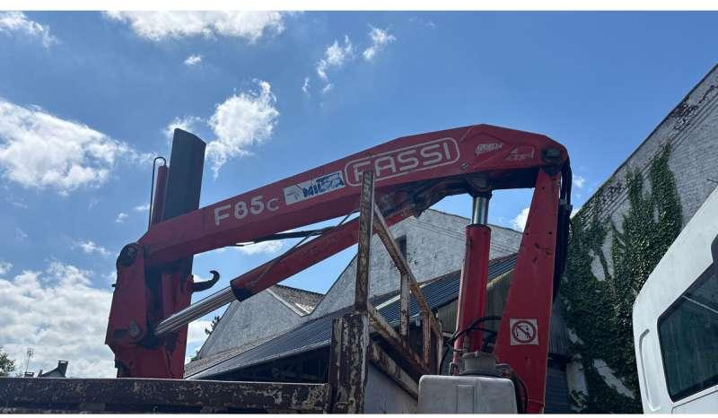 Renault A GRUE PREMIUM 300 - Φορτηγό ανατρεπόμενο: φωτογραφία 4 Renault A GRUE PREMIUM 300 - Φορτηγό ανατρεπόμενο: φωτογραφία 4