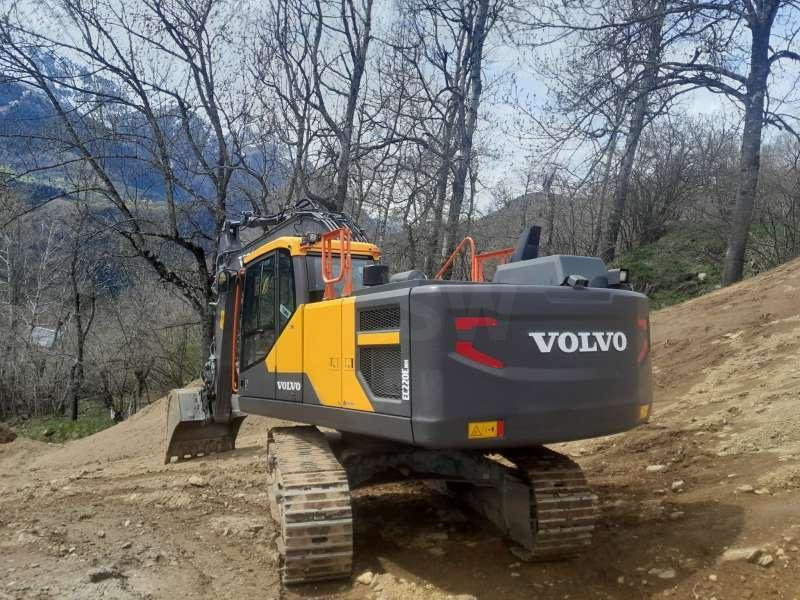 Volvo EC220ENH - Ερπυστριοφόρος εκσκαφέας: φωτογραφία 3 Volvo EC220ENH - Ερπυστριοφόρος εκσκαφέας: φωτογραφία 3