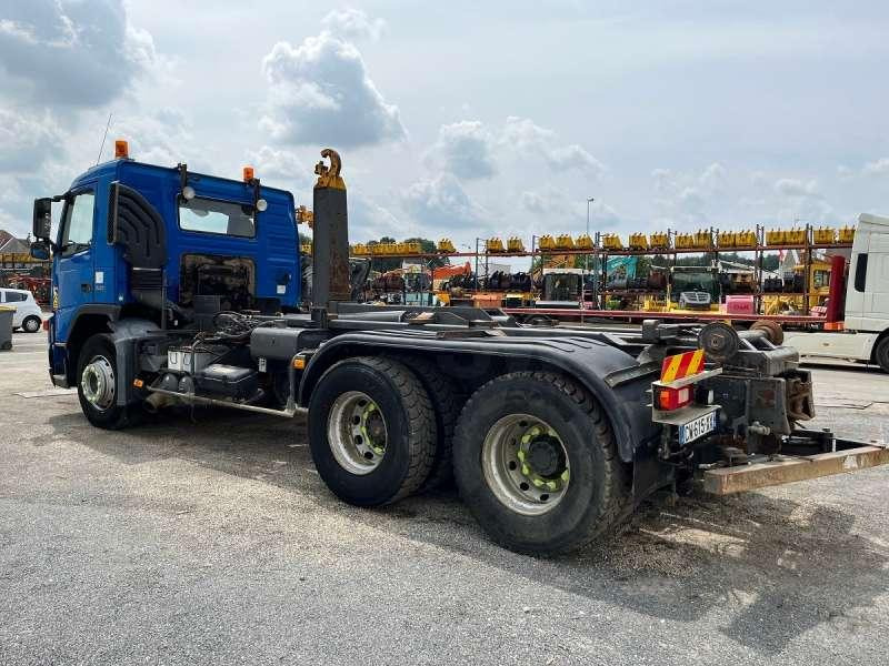 Volvo FM12 - 340 - Φορτηγό φόρτωσης γάντζου: φωτογραφία 5 Volvo FM12 - 340 - Φορτηγό φόρτωσης γάντζου: φωτογραφία 5