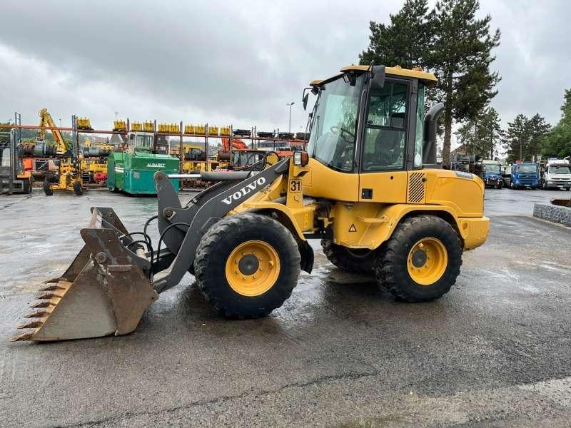 Volvo L30G - Άλλα μηχανήματα: φωτογραφία 3 Volvo L30G - Άλλα μηχανήματα: φωτογραφία 3