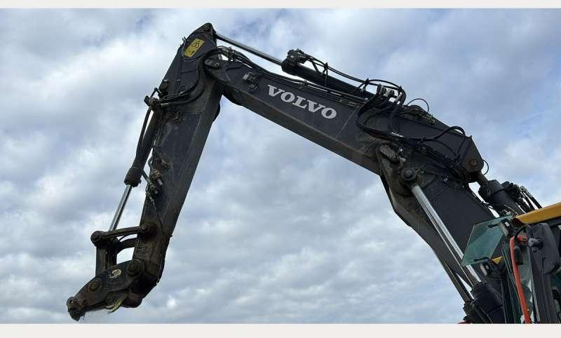 Volvo Pelle sur Chenilles ECR235EL - Ερπυστριοφόρος εκσκαφέας: φωτογραφία 4 Volvo Pelle sur Chenilles ECR235EL - Ερπυστριοφόρος εκσκαφέας: φωτογραφία 4