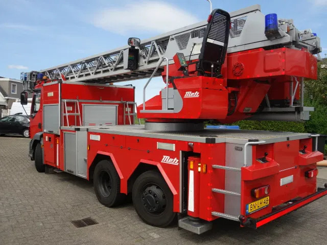 Φορτηγό DAF LF 250 METZ 30 meter: φωτογραφία 13 Φορτηγό DAF LF 250 METZ 30 meter: φωτογραφία 13