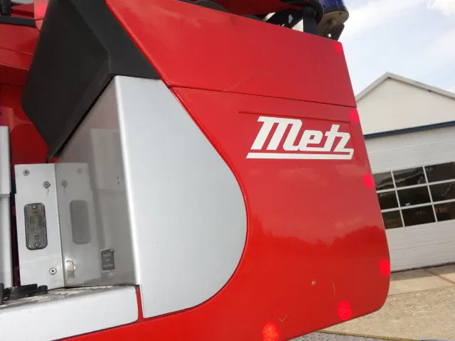 Φορτηγό DAF LF 250 METZ 30 meter: φωτογραφία 19 Φορτηγό DAF LF 250 METZ 30 meter: φωτογραφία 19