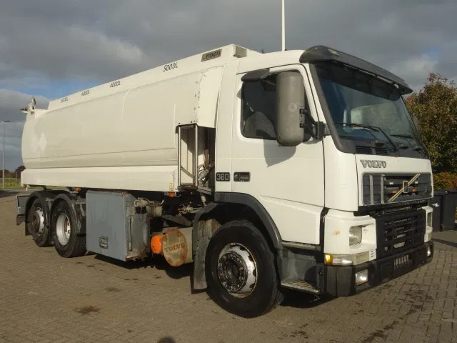 Volvo FM 360 18000 LITER,MANUALPOMP,MANUALCOUNTER - Φορτηγό βυτιοφόρο: φωτογραφία 1 Volvo FM 360 18000 LITER,MANUALPOMP,MANUALCOUNTER - Φορτηγό βυτιοφόρο: φωτογραφία 1