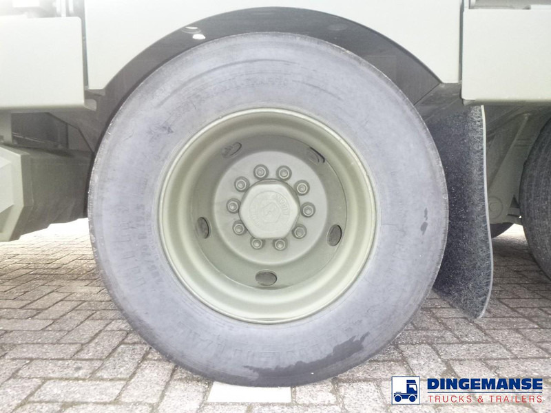 Επικαθήμενο με χαμηλό δάπεδο Broshuis 3-axle semi-lowbed trailer E-2130 / 73 t + ramps: φωτογραφία 16