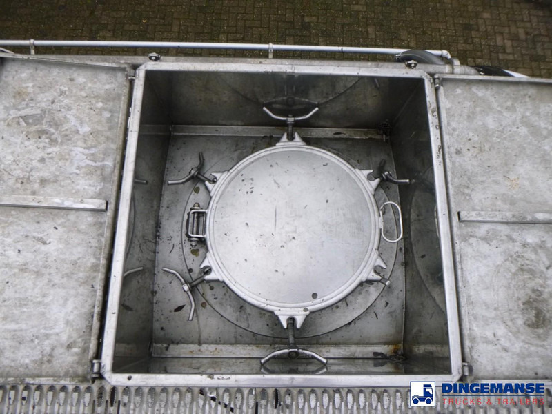 Επικαθήμενο βυτίο Burg Chemical tank inox L4BH 30 m3 / 1 comp: φωτογραφία 19 Επικαθήμενο βυτίο Burg Chemical tank inox L4BH 30 m3 / 1 comp: φωτογραφία 19